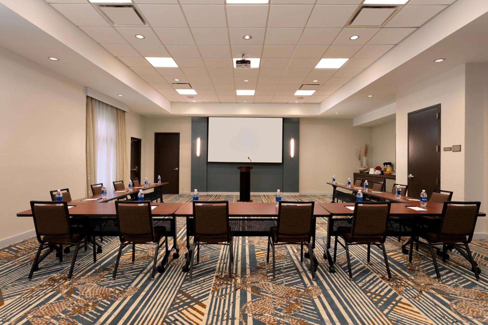 Hyatt Place Bayamon Bagian luar foto